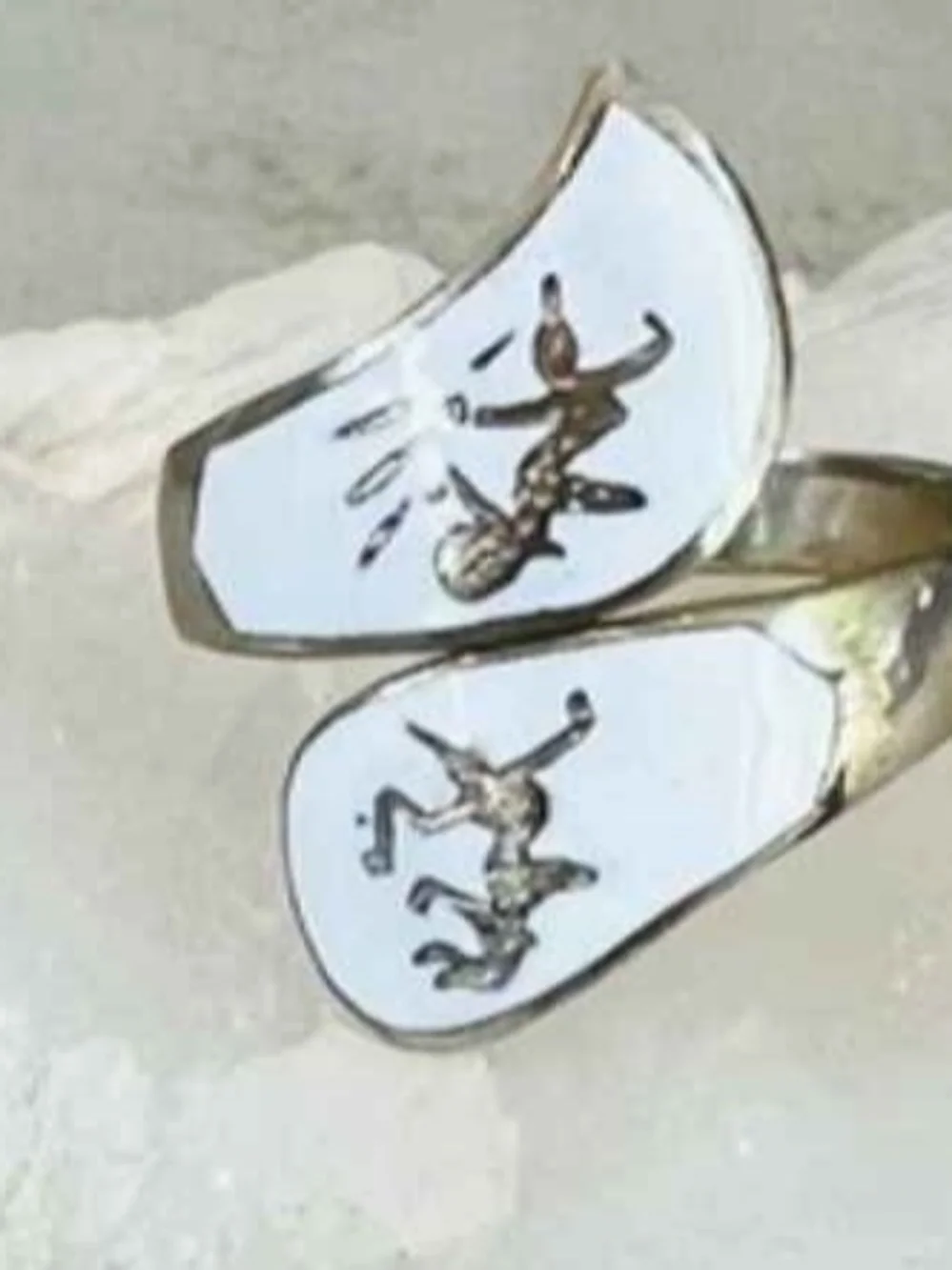 White Enamel Adjustable Women’s Ring with Abstract Motif Siam Goddess Adjustable